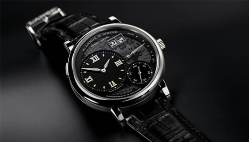 A. Lange & Söhne fabrica una edición limitada de su reloj más 'luminoso'
