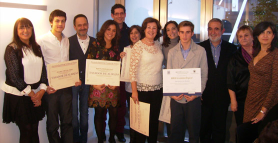 Aeta reúne a sus alumnos en el Thyssen para la entrega de diplomas y la celebración de su comida navideña
