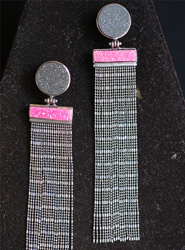 Pendientes de la misma colección.