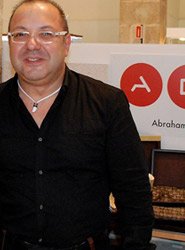 Abraham Vázquez.