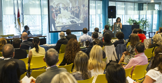 La arquitecto y joyera madrileña Laura González repasa en el IGE las principales tendencias en las ferias europeas