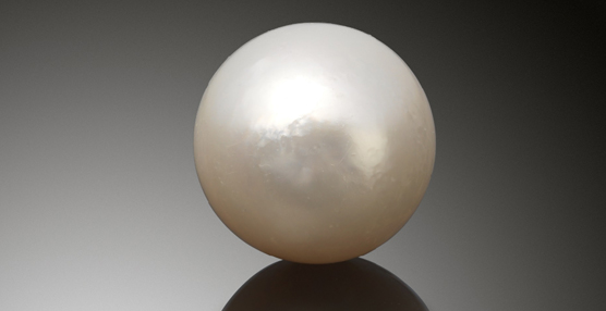 Una perla natural de 132 granos alcanza la 'friolera' de 828.000 euros en una subasta en Inglaterra