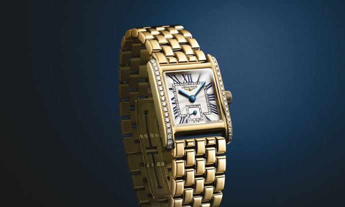 Longines recubre de oro su modelo Mini Dolcevita