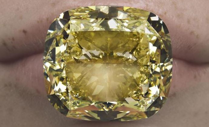 Dior presenta su diamante más fastuoso