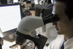 La GIA estudia el cierre de su Laboratorio en Amberes