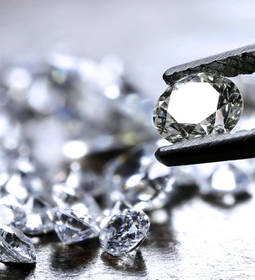 Curso IGE de Graduación de Diamantes en Chile