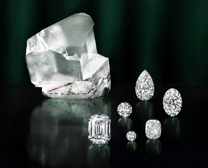 El diamante en bruto más grande del mundo muestra sus facetas