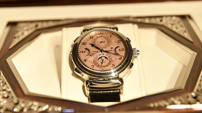 Un reloj de Patek Philippe rompe récords en una subasta solidaria