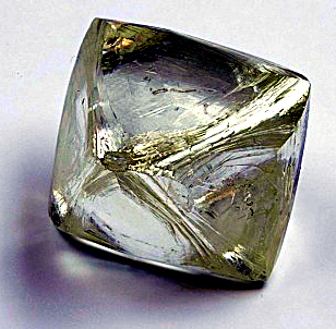 Reconocimiento de Alrosa a las madres de Rusia