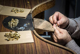 Participa en una encuesta sobre necesidades formativas de la artesanía joyera