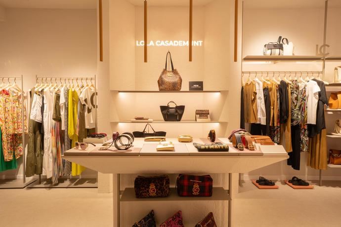 Lola Casademunt refuerza su presencia en Palma