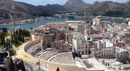 Vista aérea del anfiteatro romano de Cartagena.