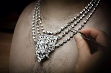 Un diamante de 55,55 quilates para el centenario del perfume más icónico