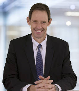 Bruce Cleaver es el CEO de De Beers