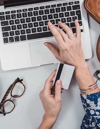 La venta online de joyas y relojes se disparó hasta el 45% el primer semestre