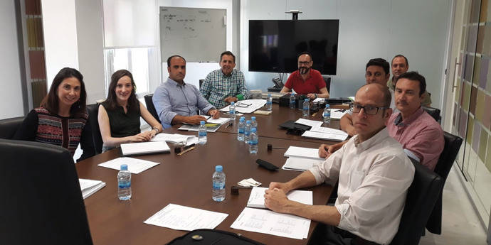 Curso de Formación impartido en Málaga por el gemólogo y tasador de AETA Jesús Ángel Ruiz Mayoral. 