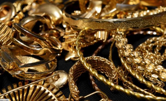 Aspectos que influyen en la venta de los objetos de oros de particulares