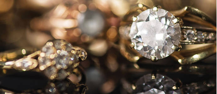 Luces y sombras en la compra de joyería con diamantes en España