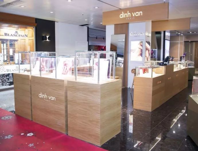 Dinh Van presenta su nueva colección de joyas