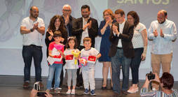 La Escuela Técnica de Joyería del Atlántico celebra el concurso 'Dinosetojoya'