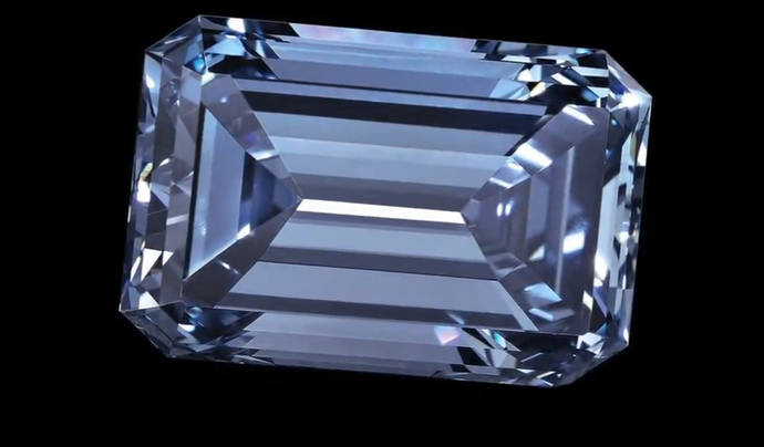 Christie's presenta el mayor diamante fancy vivid blue jamás subastado