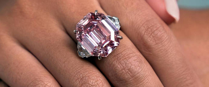 El diamante rosa Pink Legacy roza los 45 millones