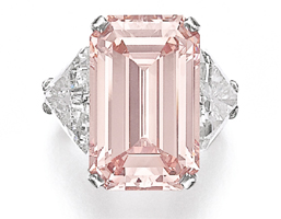 Un diamante rosa da la sorpresa en Sotheby's Ginebra