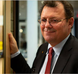 Thierry Stern es el presidente de Patek Philippe. 