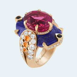 
Los anillos de cóctel de Van Cleef & Arpels

 